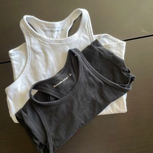 Abercrombie 2 pack essential Bodysuit